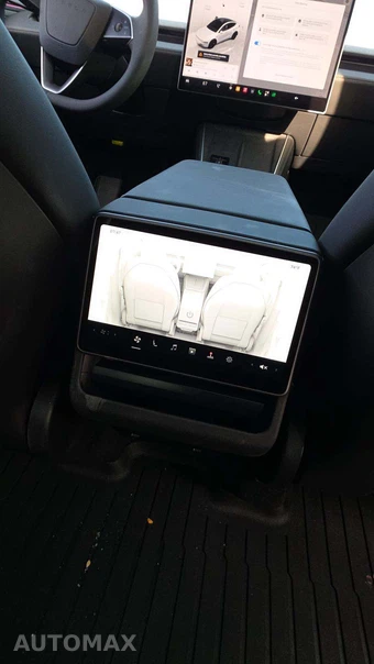 2026 Tesla Model Y Standard - miniatura 22