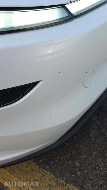 2026 Tesla Model Y Standard - miniatura 23
