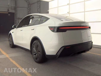 2026 Tesla Model Y Standard - miniatura 6