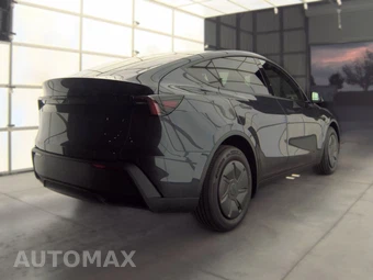 2026 Tesla Model Y Standard - miniatura 4