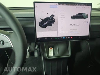 2026 Tesla Model Y Standard – miniatura 11