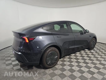 2026 Tesla Model Y Standard – miniatura 4
