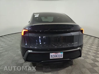 2026 Tesla Model Y Standard – miniatura 5
