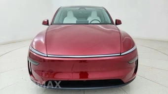 2026 Tesla Model Y Standard – miniatura 2