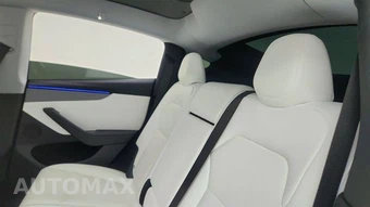 2026 Tesla Model Y Standard – miniatura 29