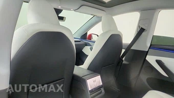 2026 Tesla Model Y Standard – miniatura 30
