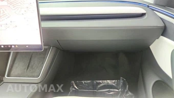 2026 Tesla Model Y Standard – miniatura 36