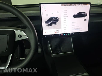 2026 Tesla Model Y Standard – miniatura 11