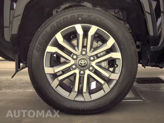 2026 Toyota 4Runner i-FORCE MAX Limited - miniatura 9