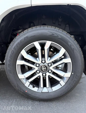 2026 Toyota 4Runner i-FORCE MAX Limited - miniatura 9