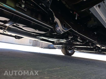 2026 Toyota 4Runner i-FORCE MAX Limited - miniatura 17