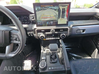 2026 Toyota 4Runner i-FORCE MAX Platinum - miniatura 10