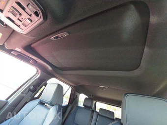 2026 Toyota 4Runner i-FORCE MAX Platinum - miniatura 11