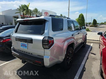 2026 Toyota 4Runner i-FORCE MAX Platinum - miniatura 3