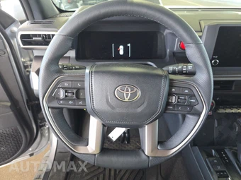 2026 Toyota 4Runner i-FORCE MAX TRD Off Road - miniatura 10