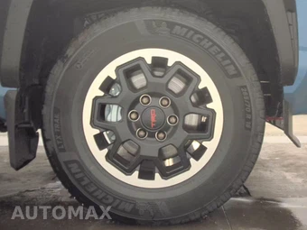 2026 Toyota 4Runner i-FORCE MAX TRD Off Road - miniatura 10