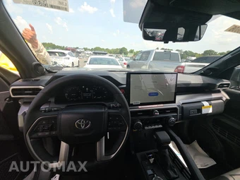 2026 Toyota 4Runner i-FORCE MAX TRD Off Road Premium - miniatura 11