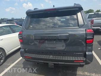 2026 Toyota 4Runner i-FORCE MAX TRD Off Road Premium - miniatura 5