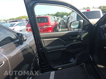 2026 Toyota 4Runner i-FORCE MAX TRD Off Road Premium - miniatura 9