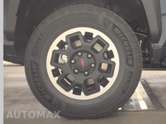 2026 Toyota 4Runner i-FORCE MAX TRD Off Road Premium - miniatura 11
