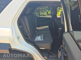 2026 Toyota 4Runner i-FORCE MAX TRD Pro - miniatura 13