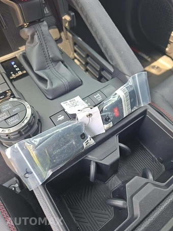 2026 Toyota 4Runner i-FORCE MAX TRD Pro - miniatura 5