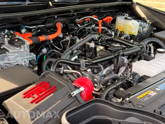 2026 Toyota 4Runner i-FORCE MAX TRD Pro - miniatura 17