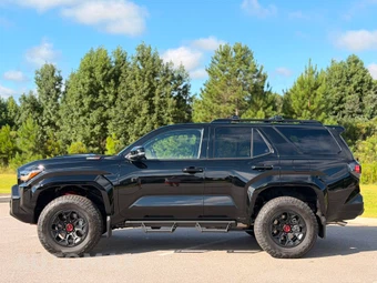 2026 Toyota 4Runner i-FORCE MAX TRD Pro - miniatura 9