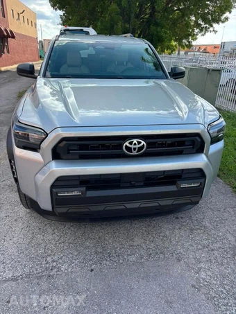 2026 Toyota 4Runner SR5 - miniatura 2