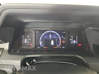 2026 Toyota 4Runner SR5 - miniatura 12