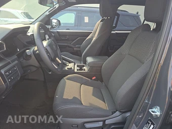 2026 Toyota 4Runner SR5 - miniatura 12