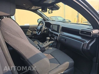 2026 Toyota 4Runner SR5 - miniatura 13