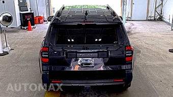2026 Toyota 4Runner SR5 - miniatura 5
