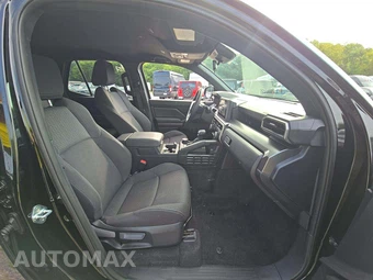 2026 Toyota 4Runner SR5 - miniatura 16