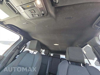 2026 Toyota 4Runner SR5 - miniatura 11
