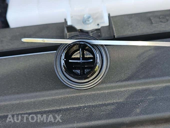 2026 Toyota 4Runner SR5 - miniatura 27