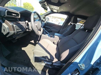 2026 Toyota 4Runner SR5 - miniatura 6