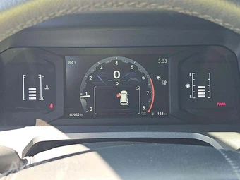 2026 Toyota 4Runner SR5 - miniatura 9