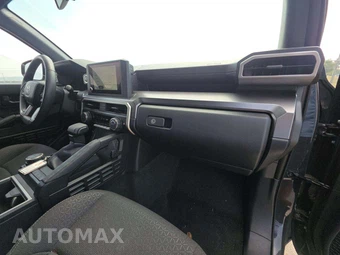 2026 Toyota 4Runner SR5 - miniatura 16