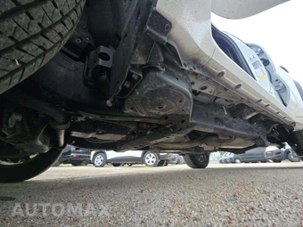 2026 Toyota 4Runner SR5 - miniatura 4