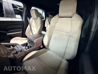 2026 Toyota 4Runner SR5 - miniatura 9