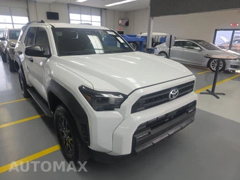 2026 Toyota 4Runner SR5 - miniatura 3