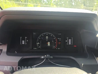 2026 Toyota 4Runner SR5 - miniatura 12