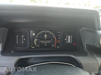 2026 Toyota 4Runner SR5 - miniatura 18