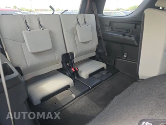 2026 Toyota 4Runner SR5 - miniatura 20