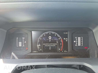 2026 Toyota 4Runner SR5 - miniatura 6