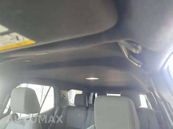 2026 Toyota 4Runner SR5 - miniatura 11