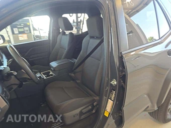 2026 Toyota 4Runner SR5 - miniatura 6