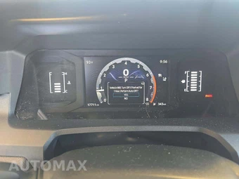 2026 Toyota 4Runner SR5 - miniatura 9