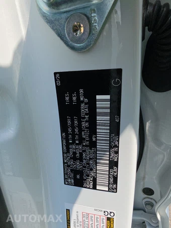 2026 Toyota 4Runner SR5 - miniatura 15